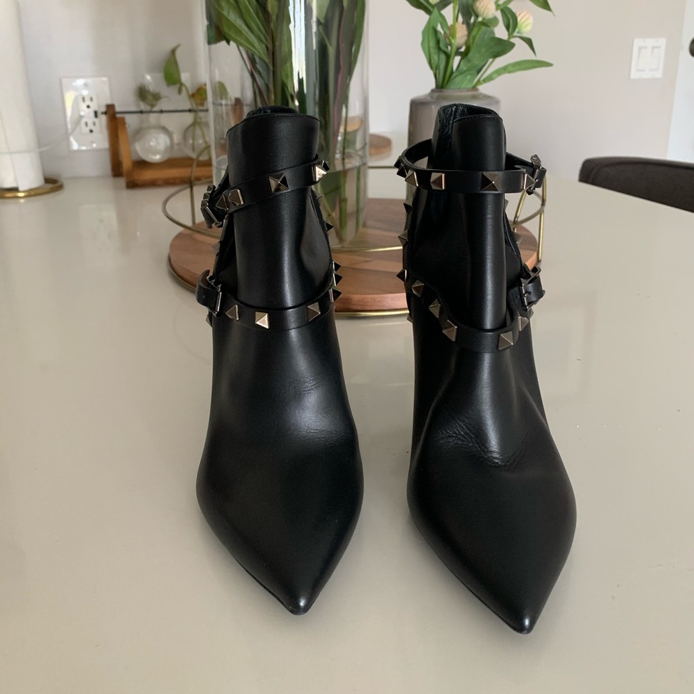 Valentino Rockstud Ankle boot